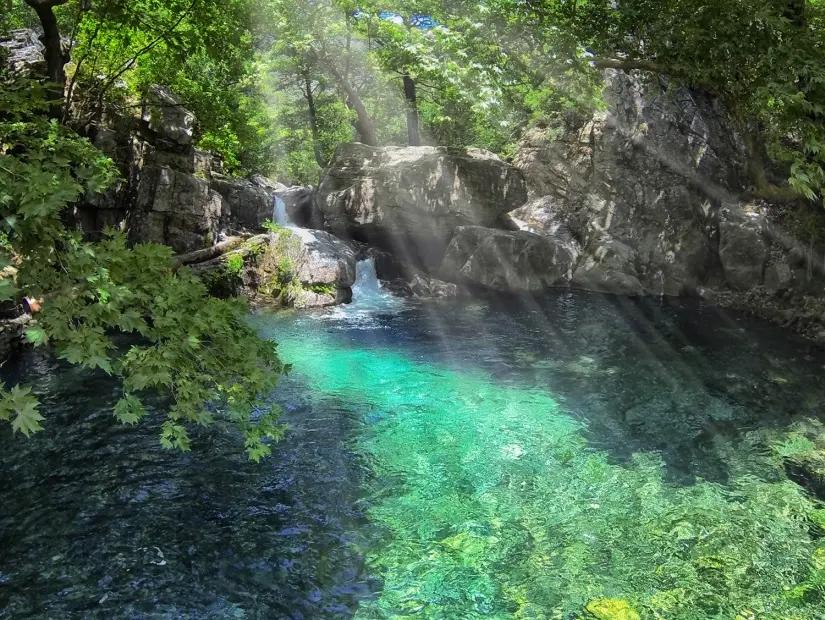 assos-gezilecek-yerler-kazdaglari-ruya-motel-assos-2-